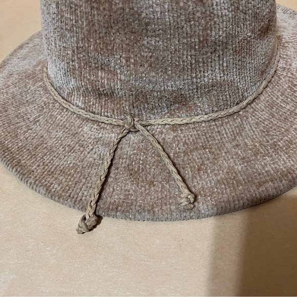 Anthropologie | Chenille Fedora Floppy Western Hat Neutral One Size - Picture 3 of 14